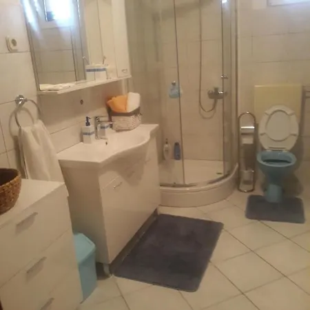 Lana Appartamento Kijevo