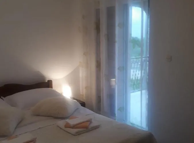 Lana Appartement Kijevo